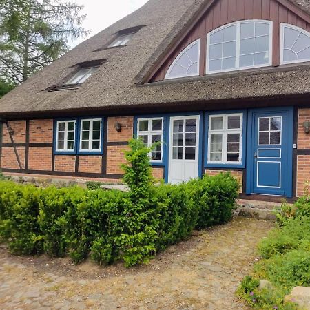Chalet Forsthof Everstorf - Kleine Wohnung Гревесмюлен Экстерьер фото